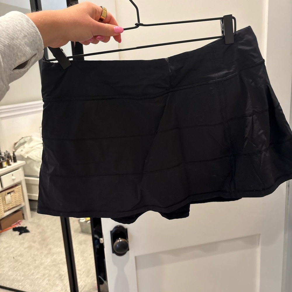 Lululemon Black Athletic skirt size 12